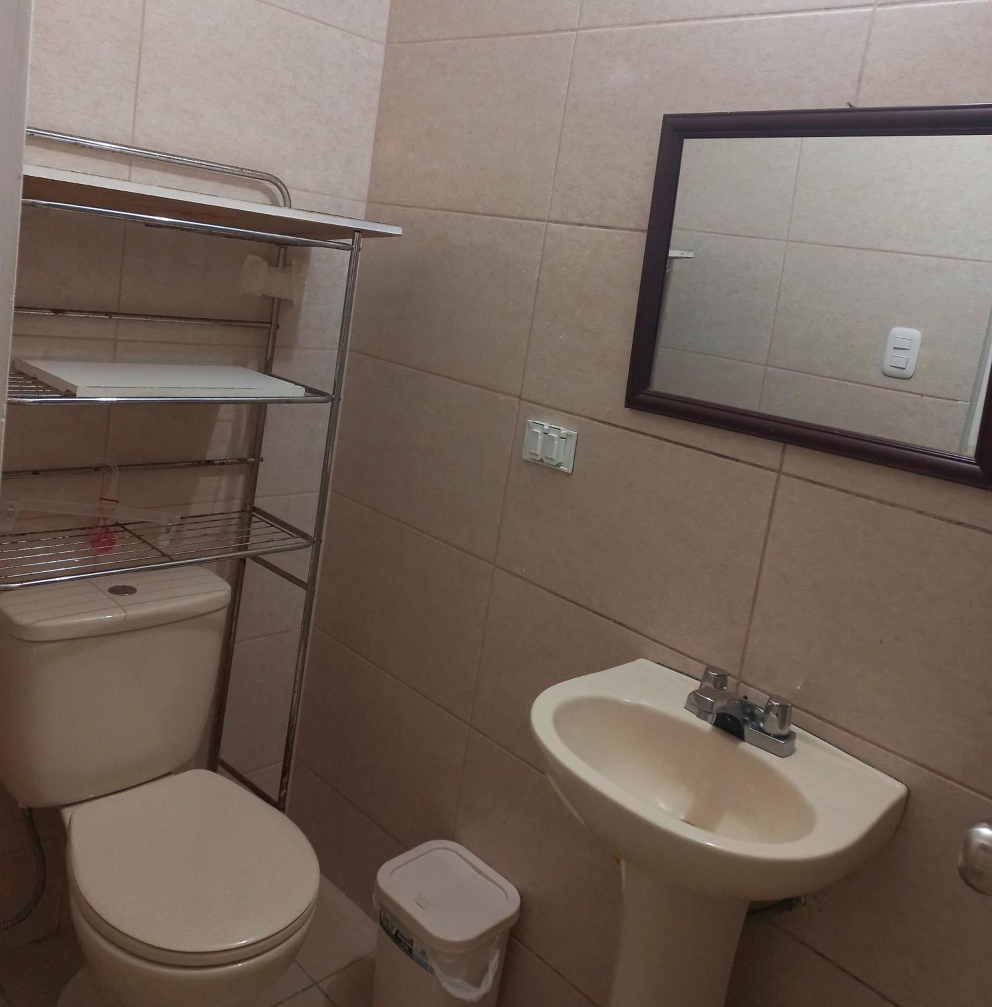 Alquiler De Habitacion Para Senoritas * Lima